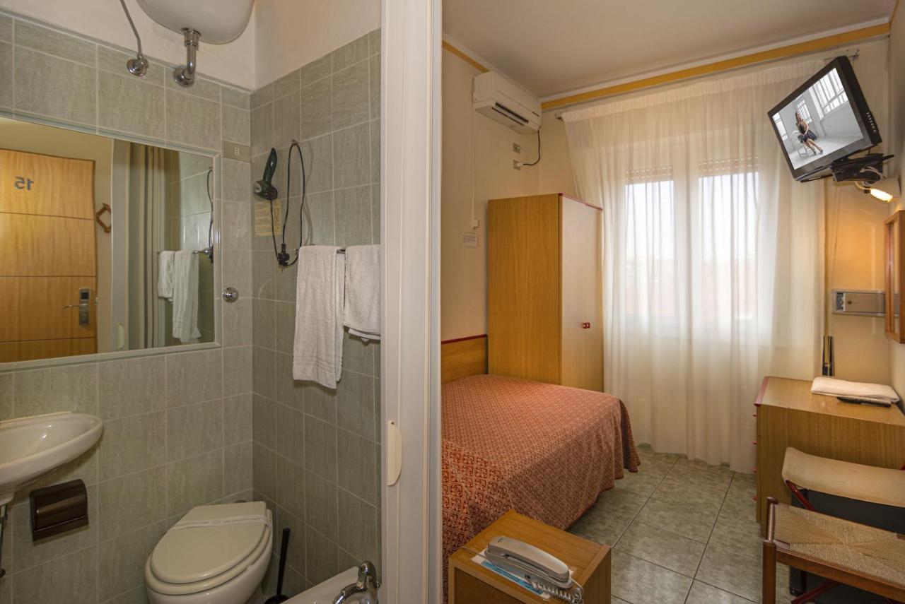 Dolly Hotel Viareggio